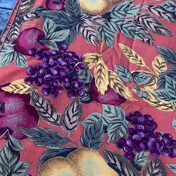 Vintage Fruit Rectangle Table Cloth - Picture 2 of 4
